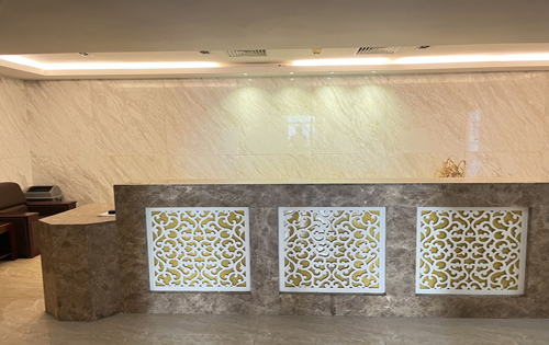 中合国青大厦前台